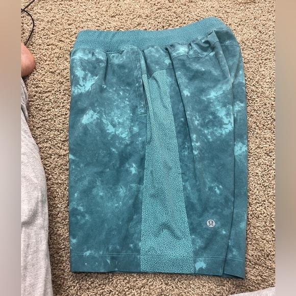 MENS LULULEMON T.H.E SHORTS H2O AQUA BLUE TIE-DYE LINED PULLON DRAWSTRING - Picture 11 of 13